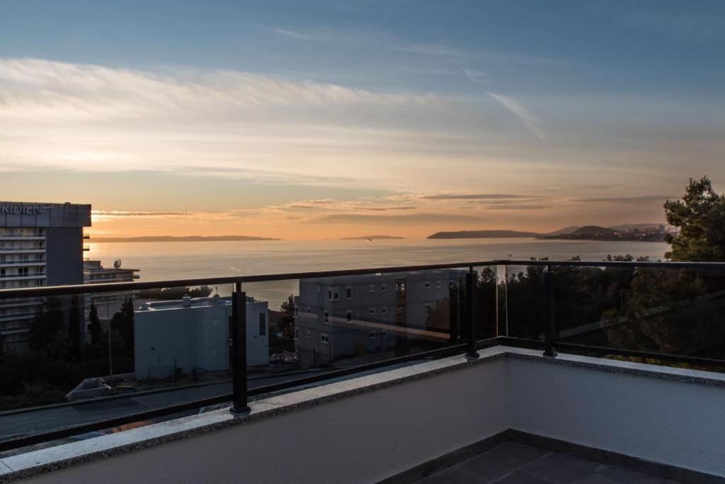 Lion'S Beach Starlight Apartment Podstrana Kültér fotó