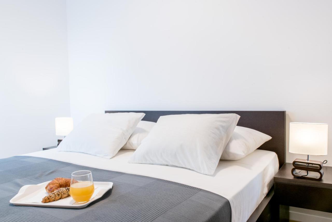 Lion'S Beach Starlight Apartment Podstrana Kültér fotó
